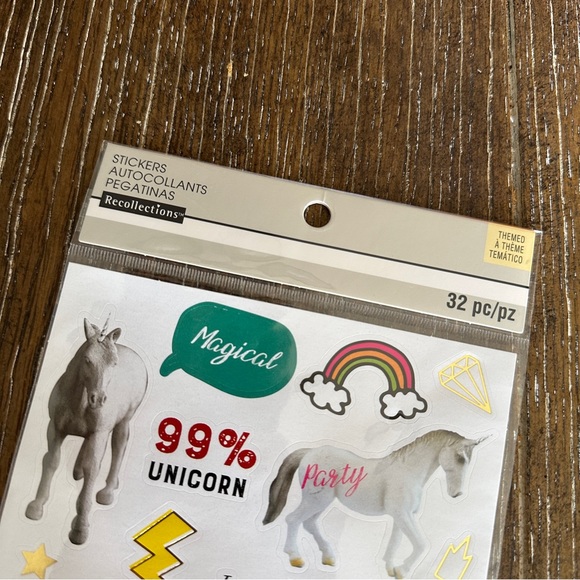 Recollections unicorns stickers for journaling or scrapbooking - Pack of 3 - Picture 3 of 3